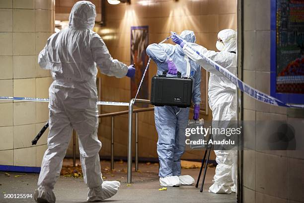 Police Inquiry Investigation Crime Scene Photos and Premium High Res Pictures - Getty ...