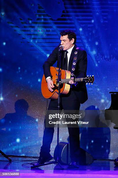 Singer Marc Lavoine attends the 'France Television Telethon 2015'Marc Lavoine at Hippodrome de Longchamp on December 5, 2015 in Paris, France.