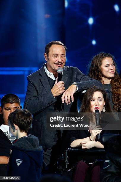 Presenter Vincent Ferniot attends the 'France Television Telethon 2015'Marc Lavoine at Hippodrome de Longchamp on December 5, 2015 in Paris, France.