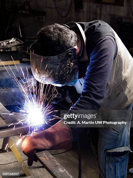 welder - hot works stock pictures, royalty-free photos & images