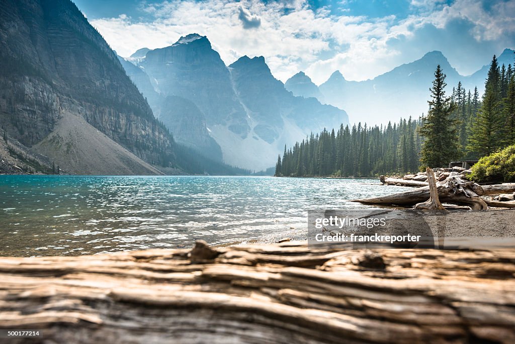 Lac Moraine dans le Parc National Banff, Canada