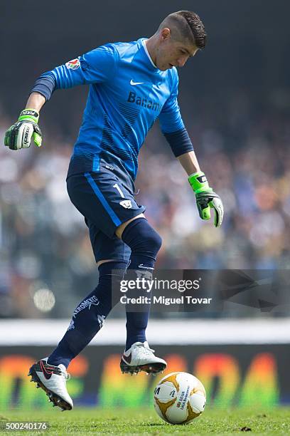 Alejandro Palacios goalkeeper of Pumas controls the ball during the semifinals second leg match between Pumas UNAM and America as part of the...