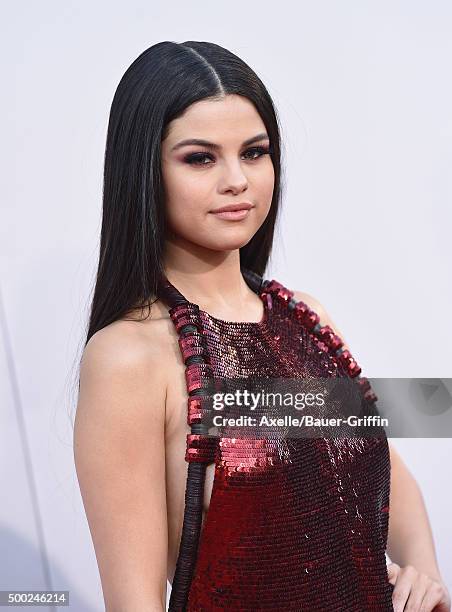 Actress/singer Selena Gomez arrives at the 2015 American Music Awards at Microsoft Theater on November 22, 2015 in Los Angeles, California.