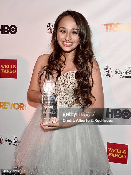 Honoree Jazz Jennings poses with the Trevor Project Youth Award during TrevorLIVE LA 2015 at Hollywood Palladium on December 6, 2015 in Los Angeles,...
