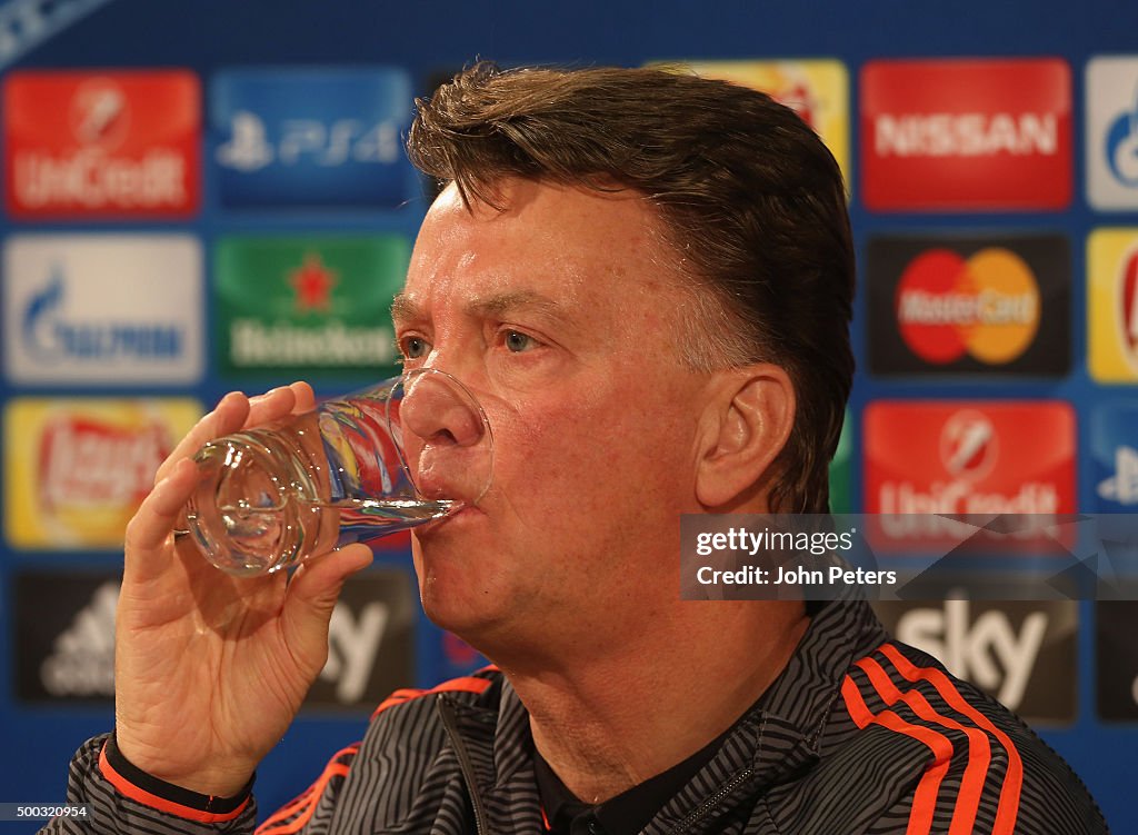 Manchester United  - Training & Press Conference