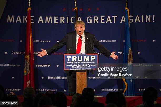 Republican presidential candidate Donald Trump speaks to the crowd at a Pearl Harbor Day Rally at the U.S.S. Yorktown December 7, 2015 in Mt....