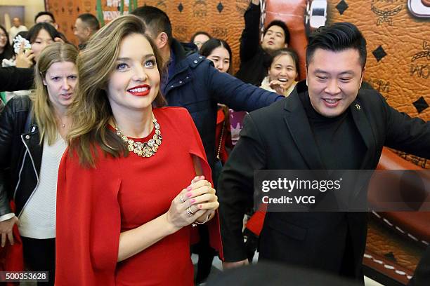 Miranda Kerr attends Swarovski Christmas Tree lighting ceremony at Grand Gateway 66 on December 7, 2015 in Shanghai, China.