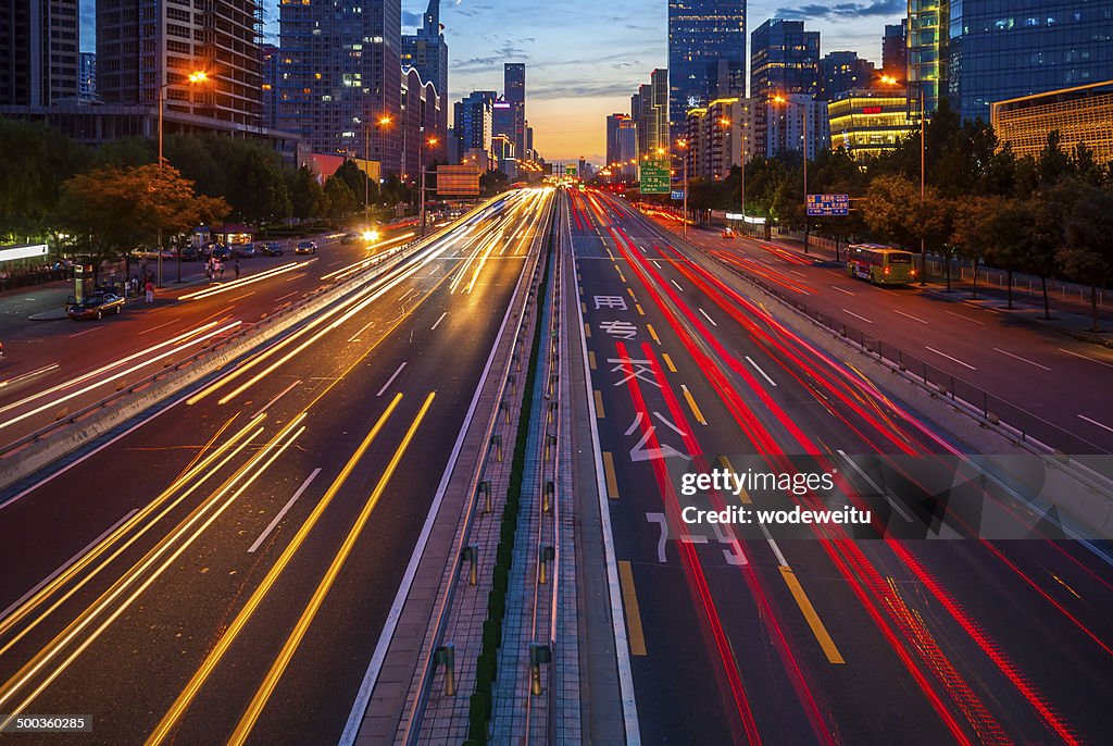 Urban highway traffic at night