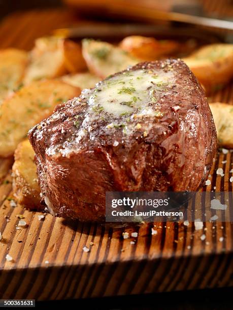 steak and fries - french fries stock pictures, royalty-free photos & images