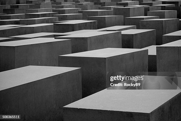 memorial to the murdered jews in europe - monument to the murdered jews of europe stock pictures, royalty-free photos & images