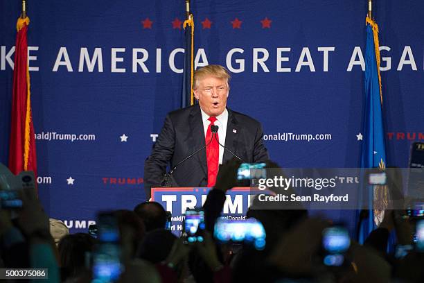 Republican presidential candidate Donald Trump speaks to the crowd at a Pearl Harbor Day Rally at the U.S.S. Yorktown December 7, 2015 in Mt....