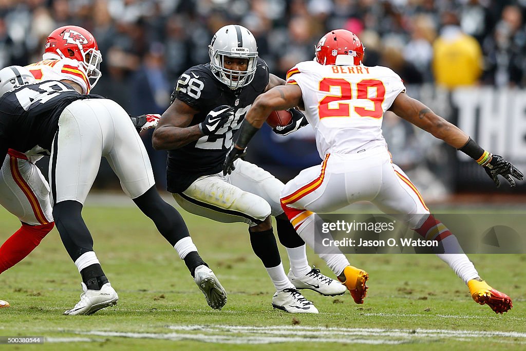 Kansas City Chiefs v Oakland Raiders
