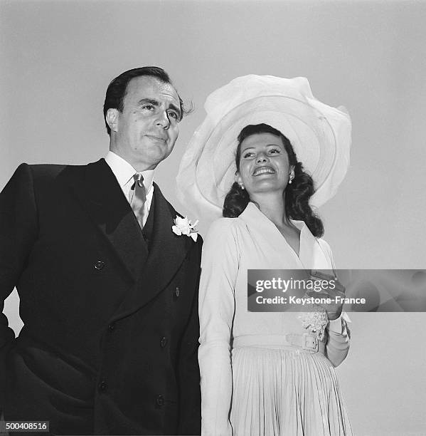 Prince Aly Khan marrying the American actress Rita Hayworth on May 27, 1949 in Vallauris, France.