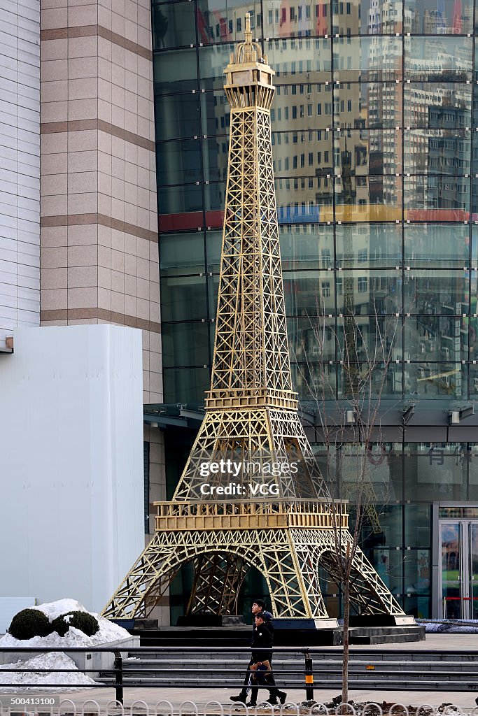 Eiffel Tower Replica Appears In Shenyang