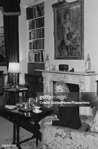 English actress Anna Neagle posed on 25th November 1985.