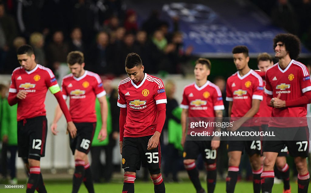 TOPSHOT-FBL-EUR-C1-WOLFSBURG-MANCHESTER-UNITED