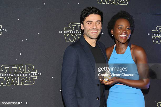 Actor Oscar Isaac and actress Lupita Nyong'o attend the "Star Wars: The Force Awakens" Mexico City photo call at St Regis Hotel on December 8, 2015...