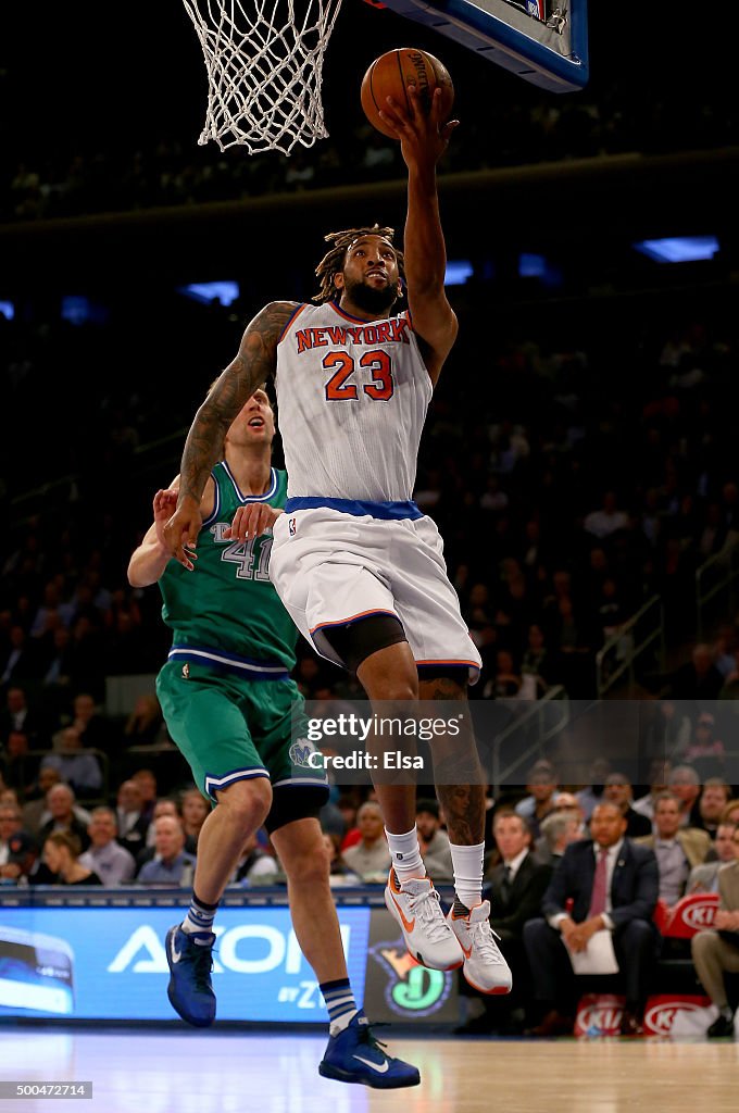 Dallas Mavericks v New York Knicks
