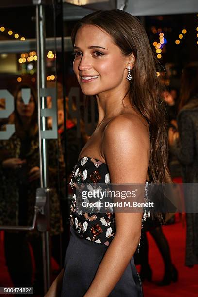 Alicia Vikander attends the UK Premiere of "The Danish Girl" at Odeon Leicester Square on December 8, 2015 in London, United Kingdom.