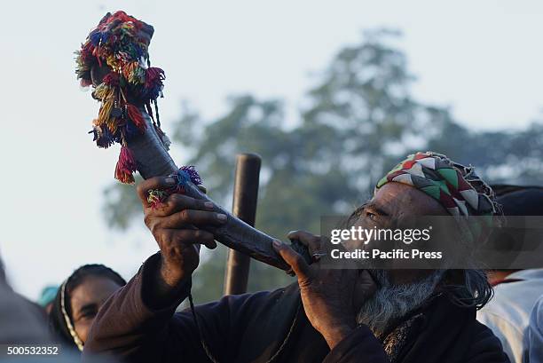 Pakistan Rufi 115 A Sufi Malang Stock Photos, High-Res Pictures, and Images - Getty ...