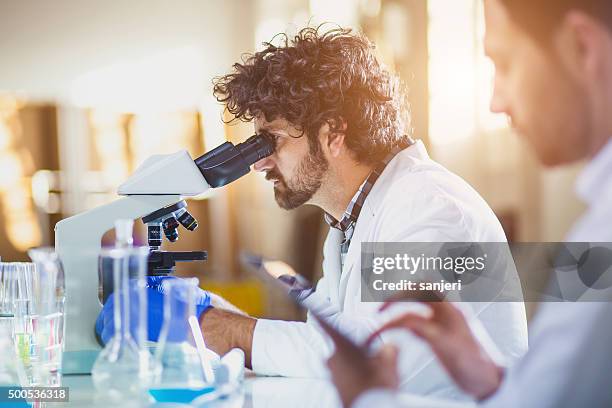 science lab - laboratory microscope stock pictures, royalty-free photos & images