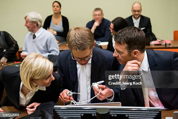 Wolfgang Stahl , Wolfgang Heer and Anja Sturm, old lawyers of Beate Zschaepe, the main defendant in the NSU neo-Nazi murder trial, prepare for the...