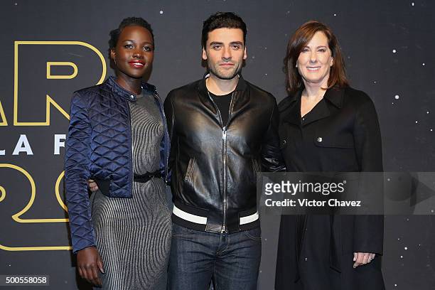 Actress Lupita Nyong'o, actor Oscar Isaac and film producer Kathleen Kennedy attend the "Star Wars: The Force Awakens" Mexico City premiere fan event...