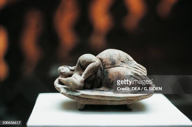 Venus or The sleeping Lady, 3000 BC, statuette uncovered in the Hypogeum of Hal-Saflieni, Malta. La Valletta, National Museum Of Archaeology