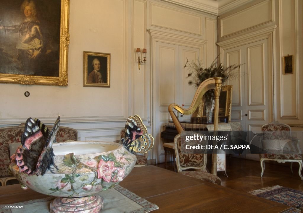 Music room, Castle of Moidiere...