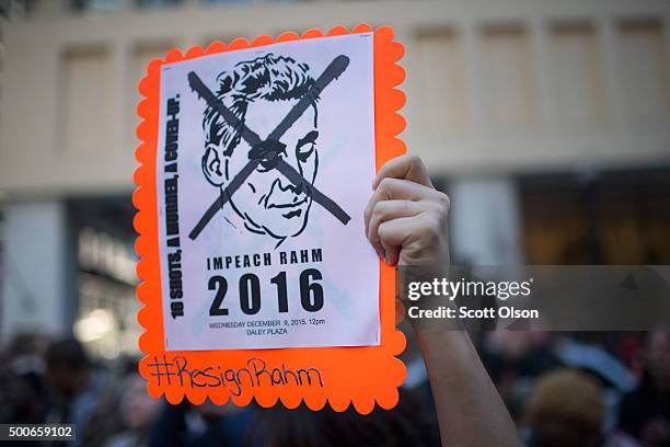 Demonstrators march through downtown on December 9, 2015 in Chicago, Illinois. About 1,000 protestors calling for the resignation of Chicago Mayor...