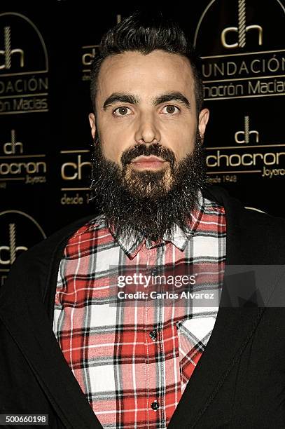 Spanish singer Huecco attends the charity "Chocron Calendar" presentation at the Neptuno Palace on December 9, 2015 in Madrid, Spain.