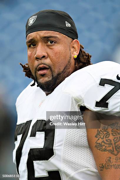 Donald Penn of the Oakland Raiders warming up before a game against the Tennessee Titans at Nissan Stadium on November 29, 2015 in Nashville,...