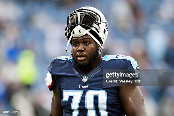 Chance Warmack of the Tennessee Titans warming up before a game against the Oakland Raiders at Nissan Stadium on November 29, 2015 in Nashville,...