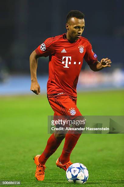 Julian Green of Muenchen runs with the ball during the UEFA Champions League Group F match between GNK Dinamo Zagreb and FC Bayern Muenchen at...