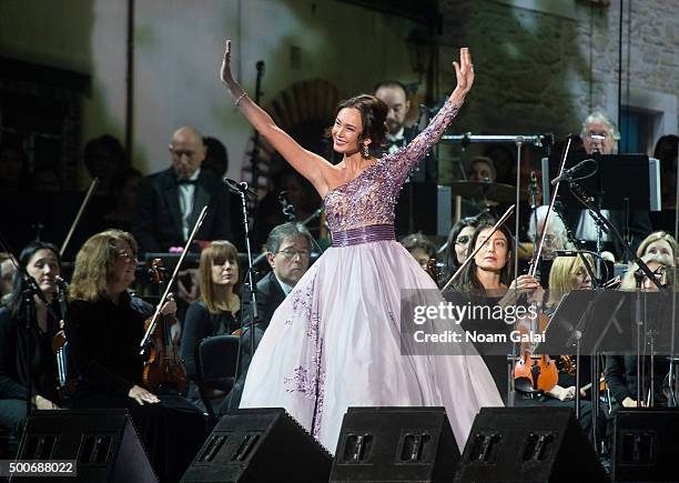 Aleida Singer 164 Maria Aleida Photos & High Res Pictures - Getty Images