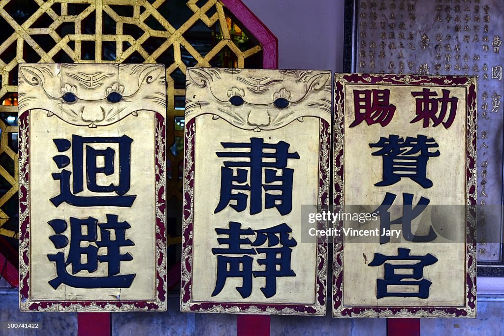 Buddhist temple at chinatown bangkok thailand