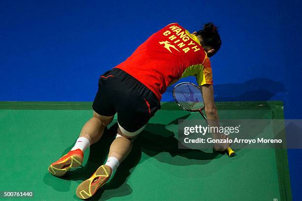 Wang Shixian of China reacts in the Women,s Singles match against Ratchanok Intanon of Thailanda during day two of the BWF Dubai World Superseries...