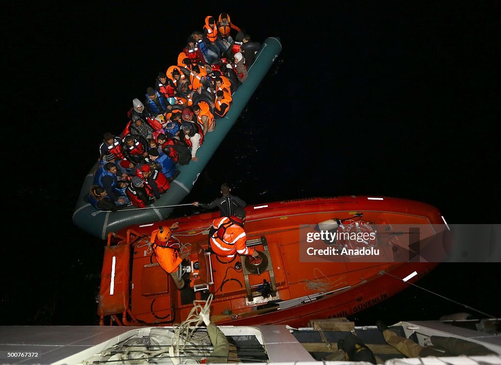 Turkish Coast Guard ship TCSG Umut crew members rescue refugees... News ...