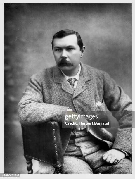 Portrait of author Sir Arthur Conan Doyle, circa 1900.