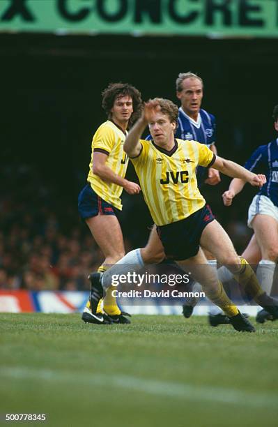 English footballer Tony Woodcock of Arsenal in action during an English Division One match against Leicester City at the Filbert Street stadium,...