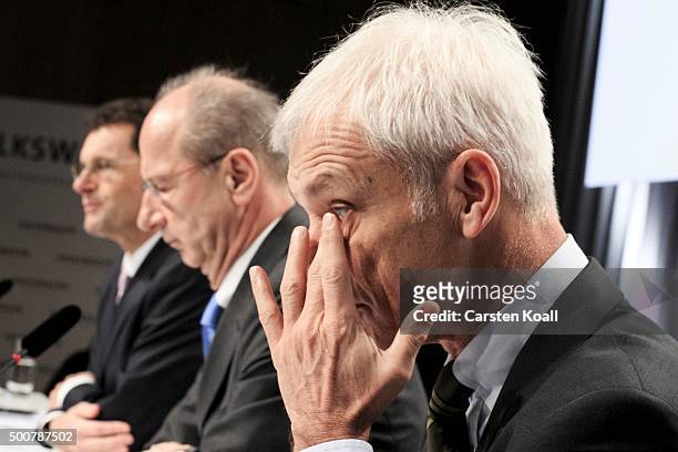 Hans Dieter Poetsch ), Chairman of the Supervisory Board of Volkswagen AG, and Volkswagen Group Chairman Matthias Mueller , attend a press conference...