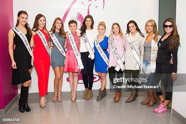 Miss Wisconsin USA 2016 Kate Redeker, Miss Colorado USA 2016 Caley-Rae Pavillard, Miss Wisconsin Teen USA 2015 Patience Vallier, Alanha Dukes, Miss...