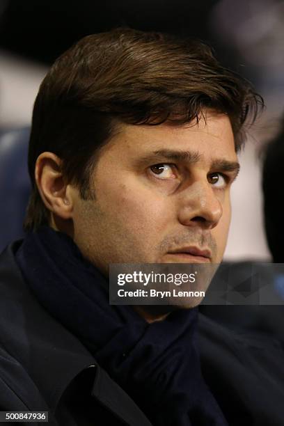 Mauricio Pochettino the manager of Spurs looks on during the UEFA Europa League Group J match between Tottenham Hotspur and AS Monaco at White Hart...