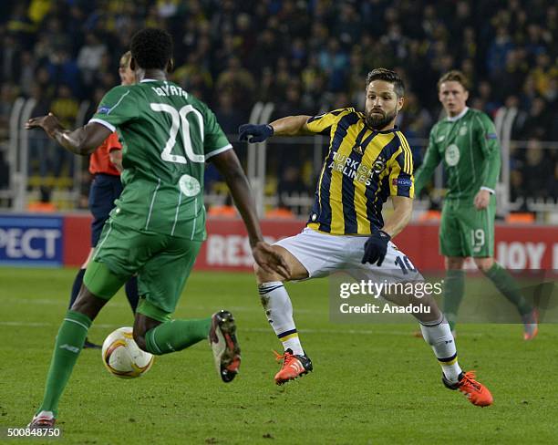 Diego Ribas of Fenerbahce vies for the ball with Dedryck Boyata of Celtic during the UEFA Europa League Group A soccer match between Fenerbahce SK...
