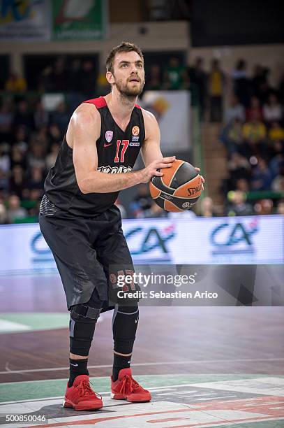 Vangelis Mantzaris, #17 of Olympiacos Piraeus in action during the Turkish Airlines Euroleague Basketball Regular Season Round 9 game between Limoges...