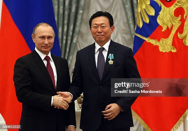 Putin Shin Pictures and Photos - Getty Images