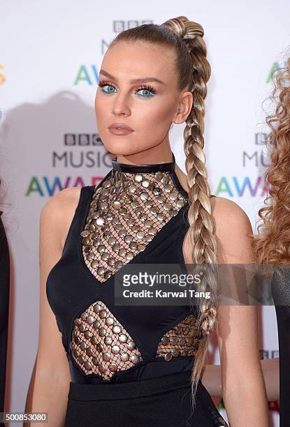 værst Whirlpool skål 1,190 Perrie Edwards 2015 Photos and Premium High Res Pictures - Getty  Images
