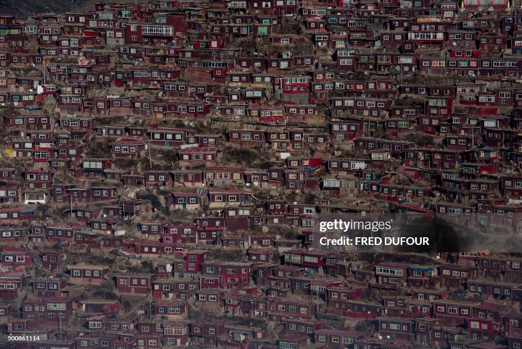 TOPSHOT-CHINA-RELIGION-BUDDHISM