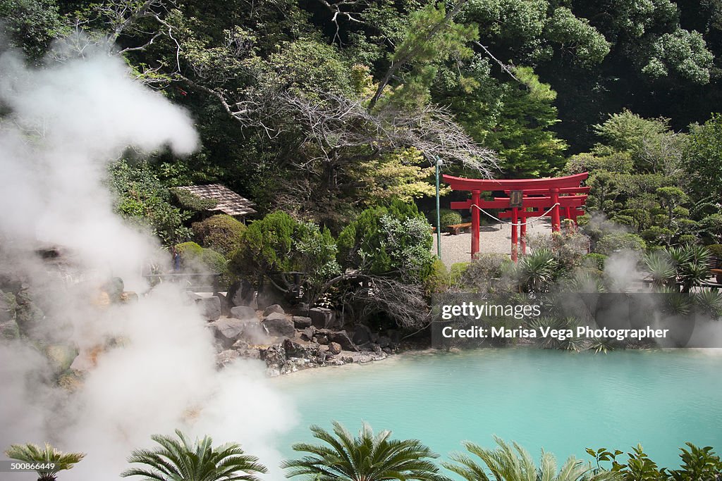 Boiling pool and tori at Umi Jigoku in Beppu