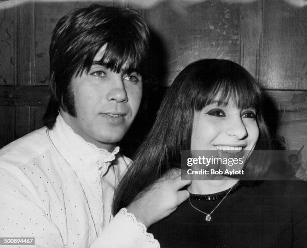 Singers Esther and Abi Ofarim, pictured with Esther's new £3000 necklace, a birthday present from Abi, June 13th 1968.